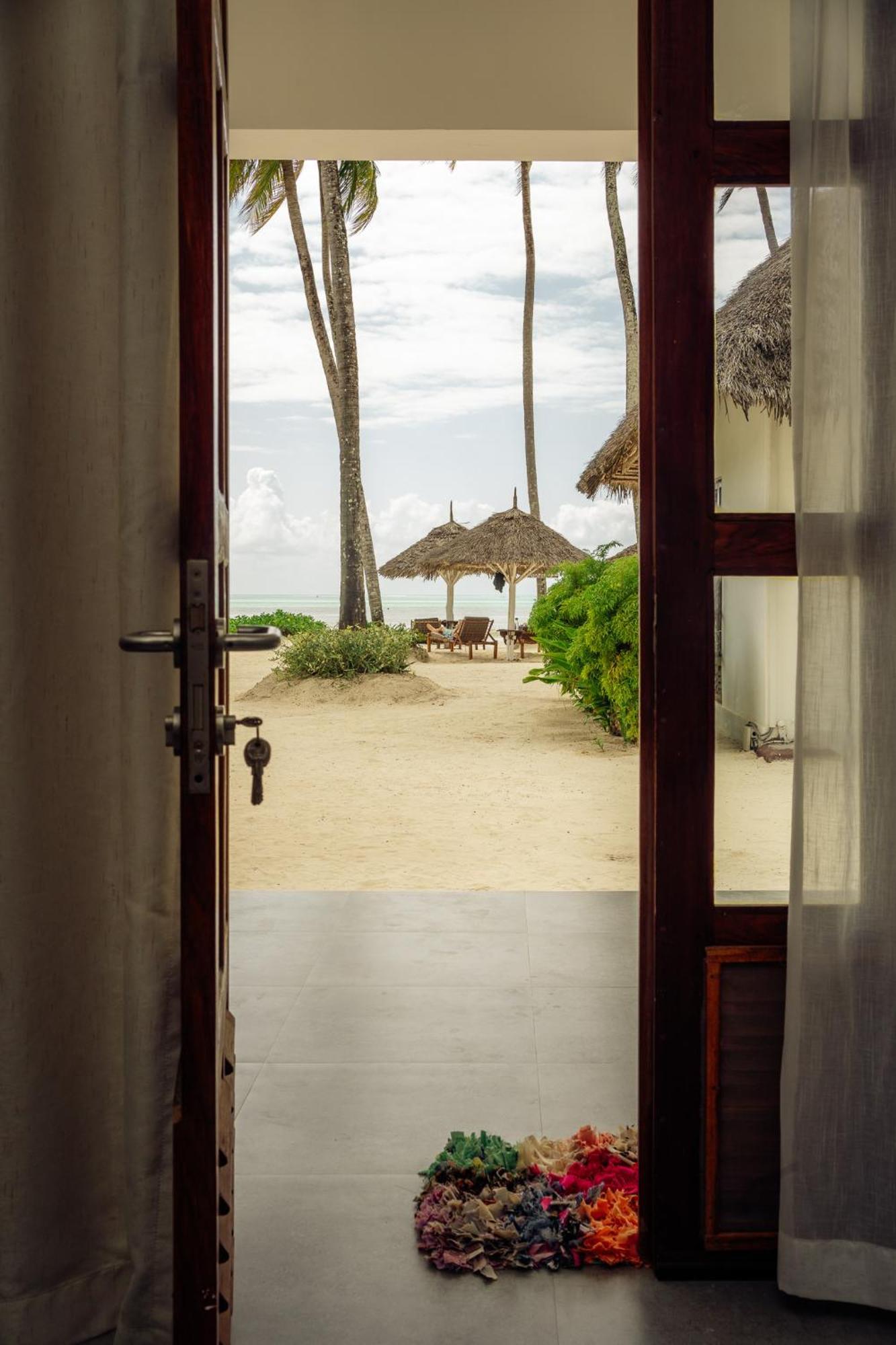 Savera Beach Houses Джамбиани Экстерьер фото